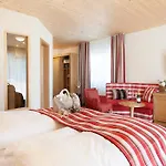 Roessle 3*